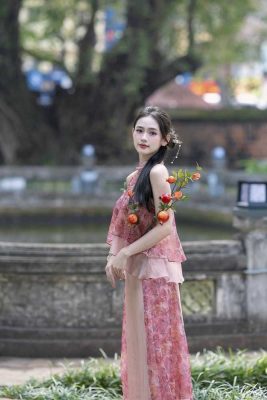 Áo yếm tứ thân cách tân