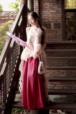Áo yếm cách tân thời nay